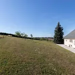 Vila & La Sur La Colline - Au Calme