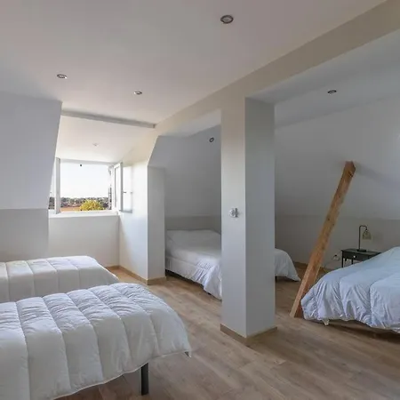 & La Sur La Colline - Au Calme Villa *