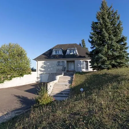 Βίλα & La Sur La Colline - Au Calme *