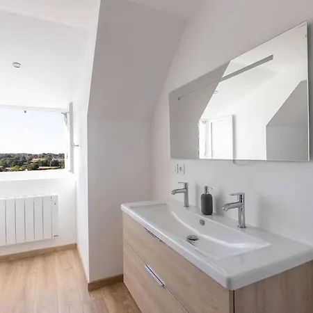 & La Sur La Colline - Au Calme Saint-Symphorien-des-Bois