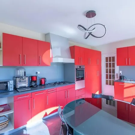 Βίλα & La Sur La Colline - Au Calme Saint-Symphorien-des-Bois