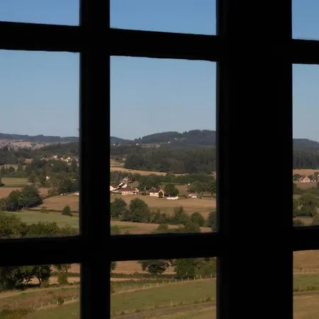 & La Sur La Colline - Au Calme *