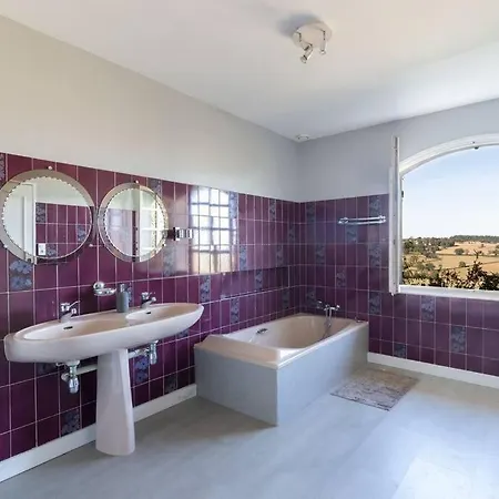 & La Sur La Colline - Au Calme Saint-Symphorien-des-Bois