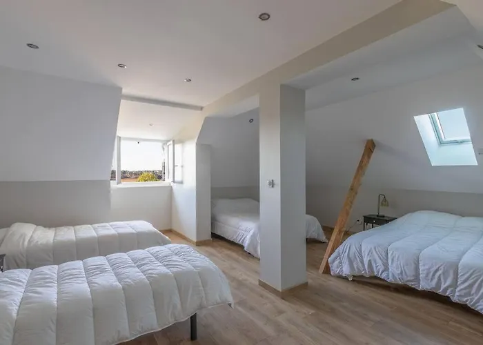 & La Sur La Colline - Au Calme فيلة *