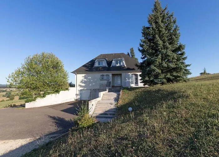 Villa & La Sur La Colline - Au Calme *