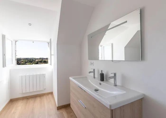 & La Sur La Colline - Au Calme Saint-Symphorien-des-Bois